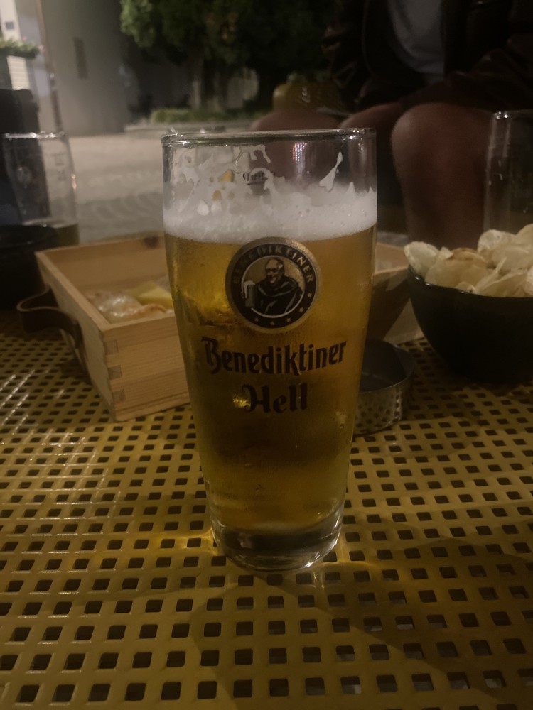 Benediktiner Hell